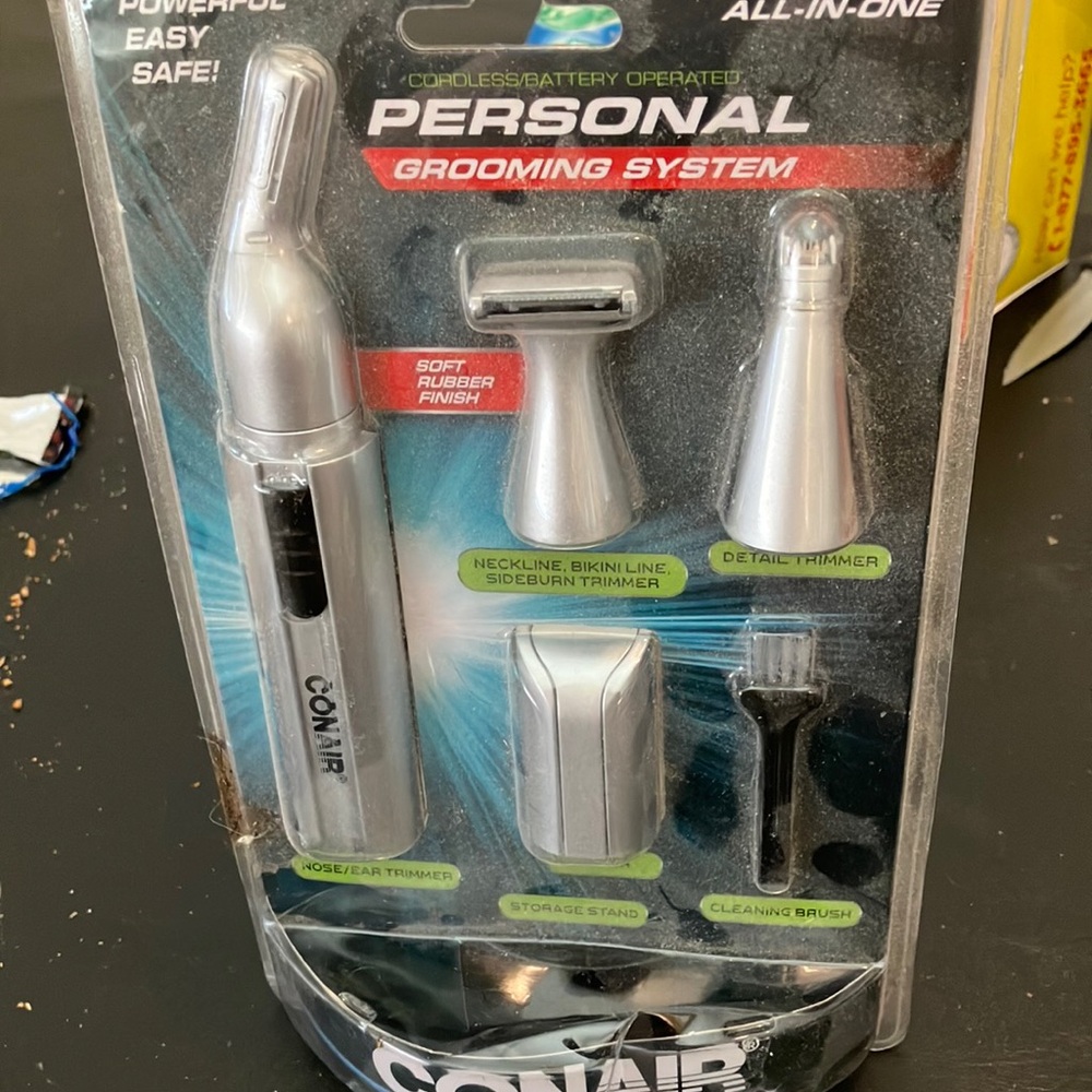 Conair personal grooming set nip